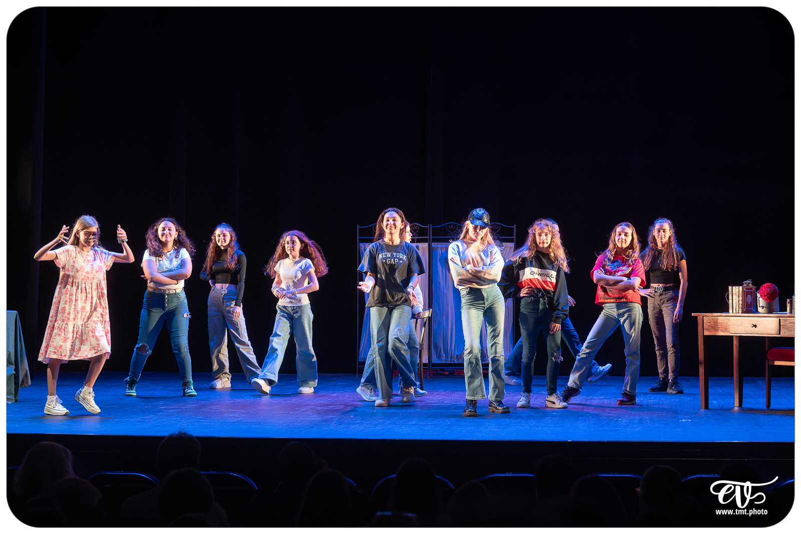 LES FEMMES SAVANTES (ATELIER THÉÂTRE DU COLLÈGE FOCH)